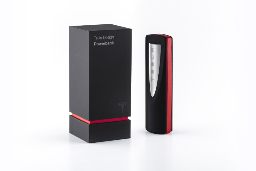 Tesla släpper egen Powerbank